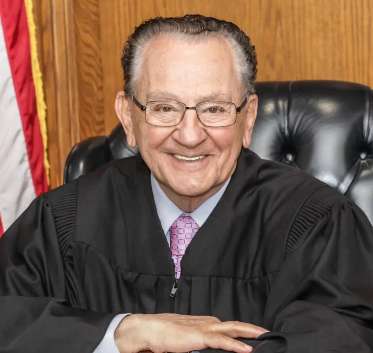 Judge Frank Caprio, Known for Compassionate Courtroom Style, Dies at 88