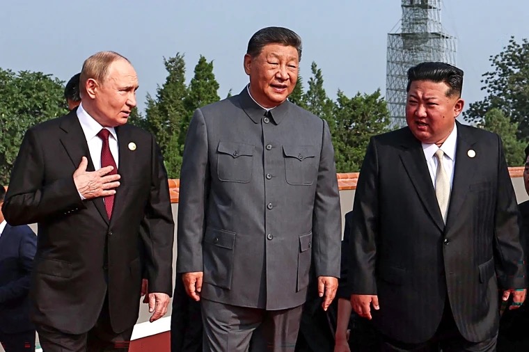 Trump Sends Mixed Messages to Xi, Putin, and Kim Amid Beijing Military Parade